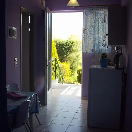 Eirini נאוס פירגוס